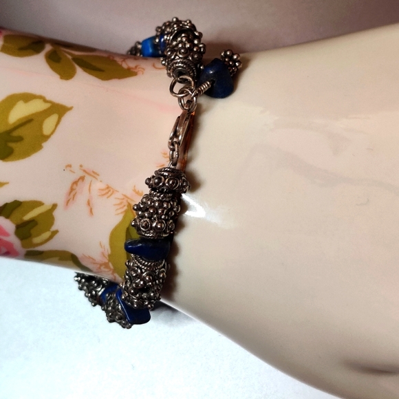 Vintage Modernist Ethnic Tribal Bracelet w/Lapis - Picture 4 of 9